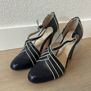 Anthropologie Chelsea Crew Lana Heels Navy Strap White Piping Sz 37 6.5